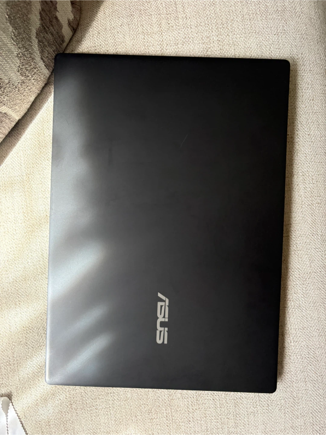 ASUS V16 Gaming Laptop