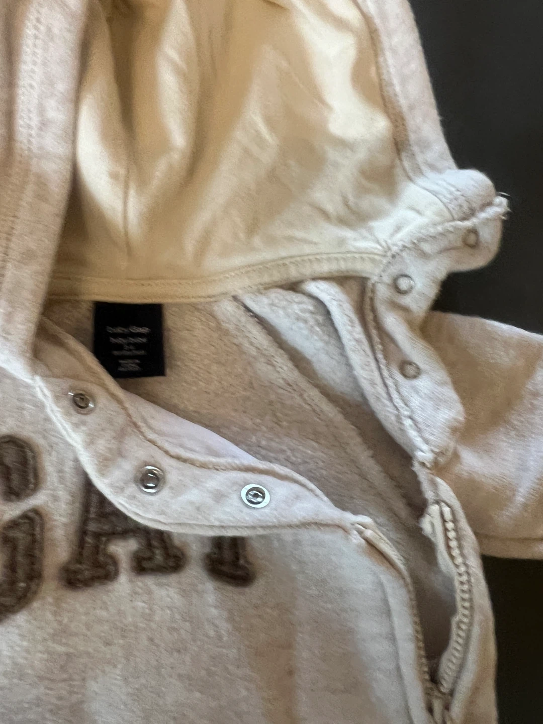 Baby Gap Hooded Cozy Onesie - 3-6 Months - photo 2
