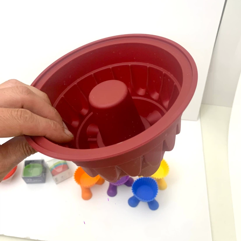 Silicone Baking Set Cake Pie Cupcake Muffin Molds Bakeware Kit - photo 5