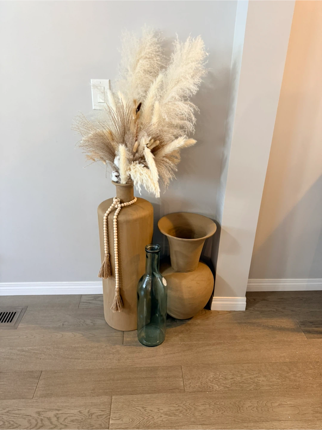 3 Vase with Large Dried Pampas Grass Arrangement - photo 3