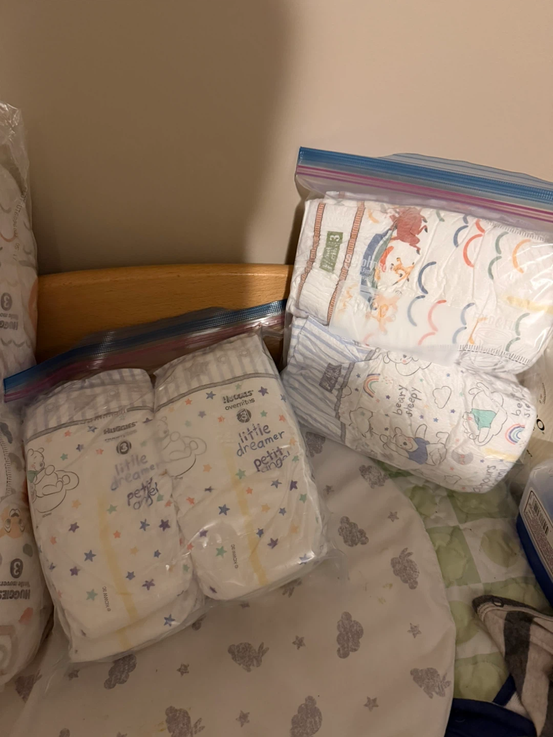 59 Huggies little movers and 15 little dreamers size 3 - photo 3