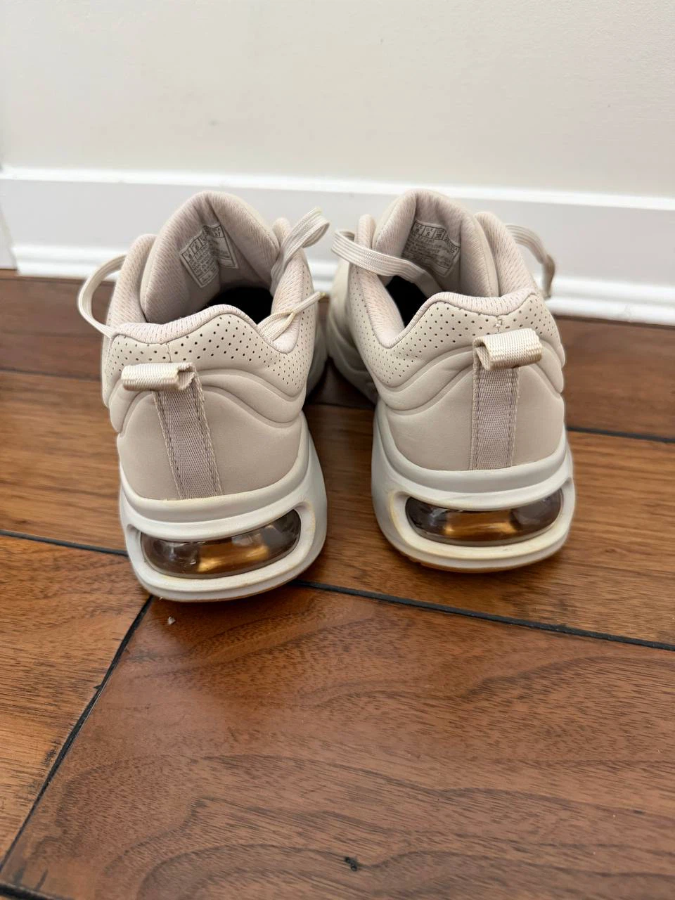 Skechers Women's Beige Sneakers Size 8 - photo 4