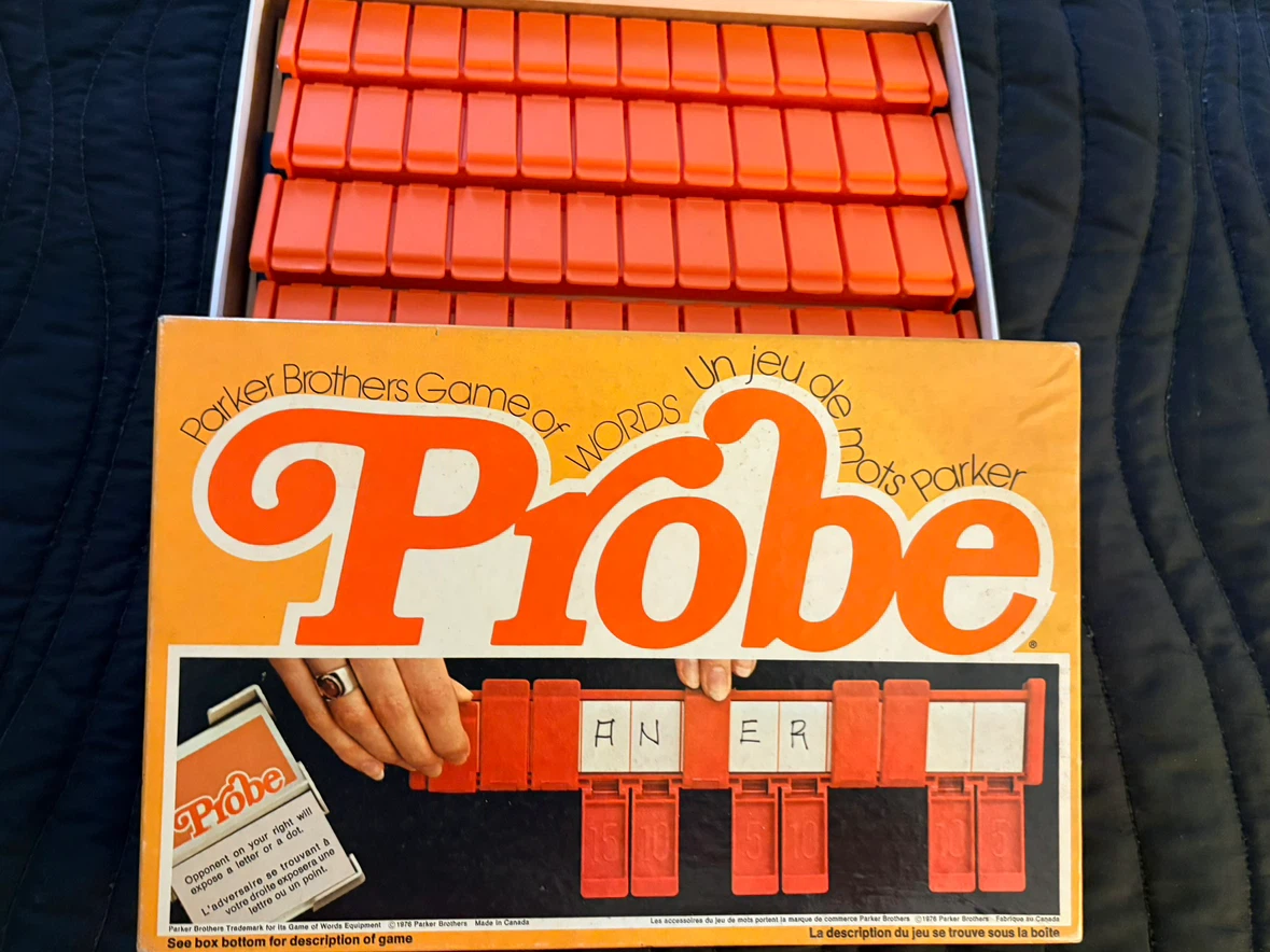 Parker Brothers Probe Word Game - photo 3