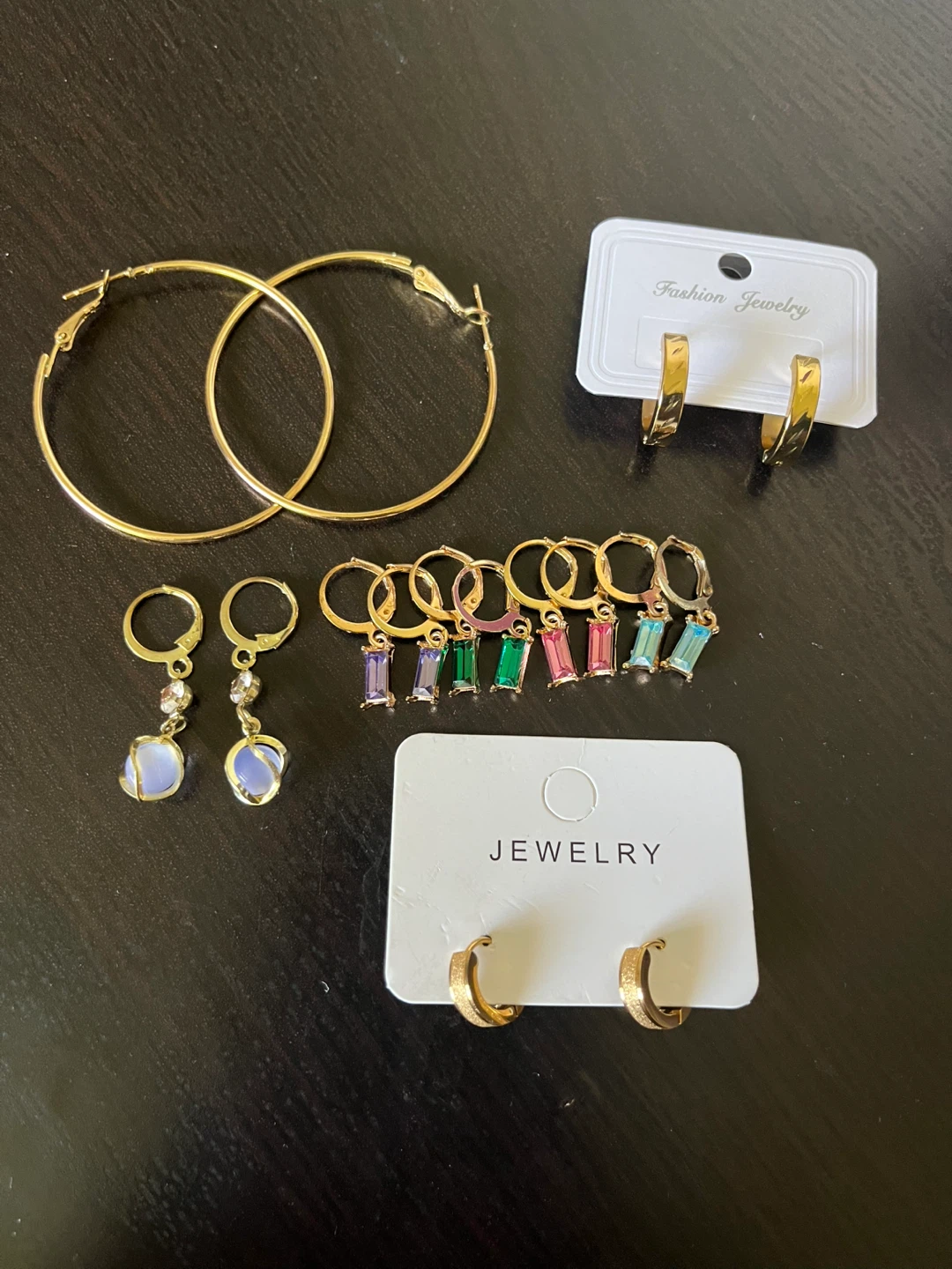 8 earrings