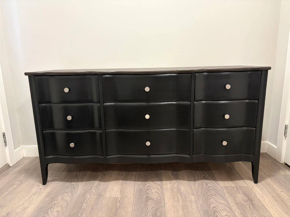 Vintage solid wood dresser - photo 2