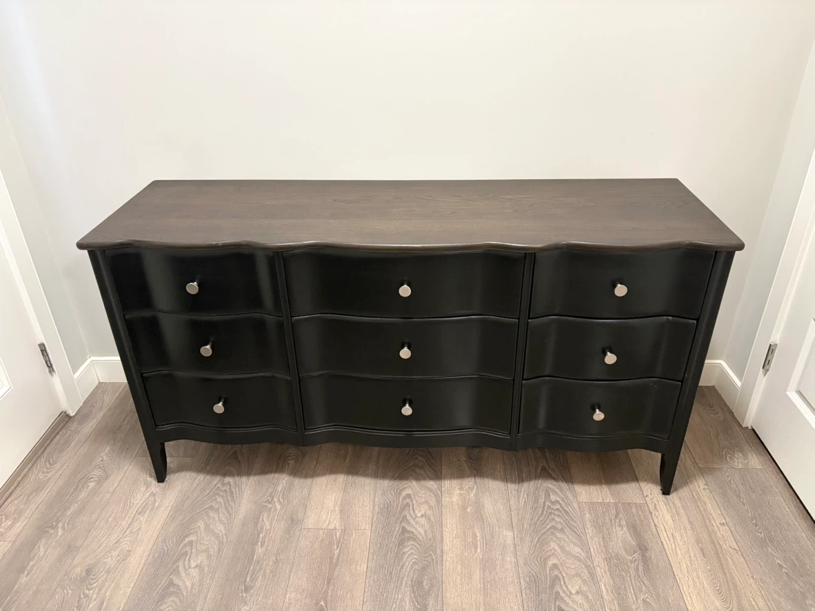 Vintage solid wood dresser - photo 3