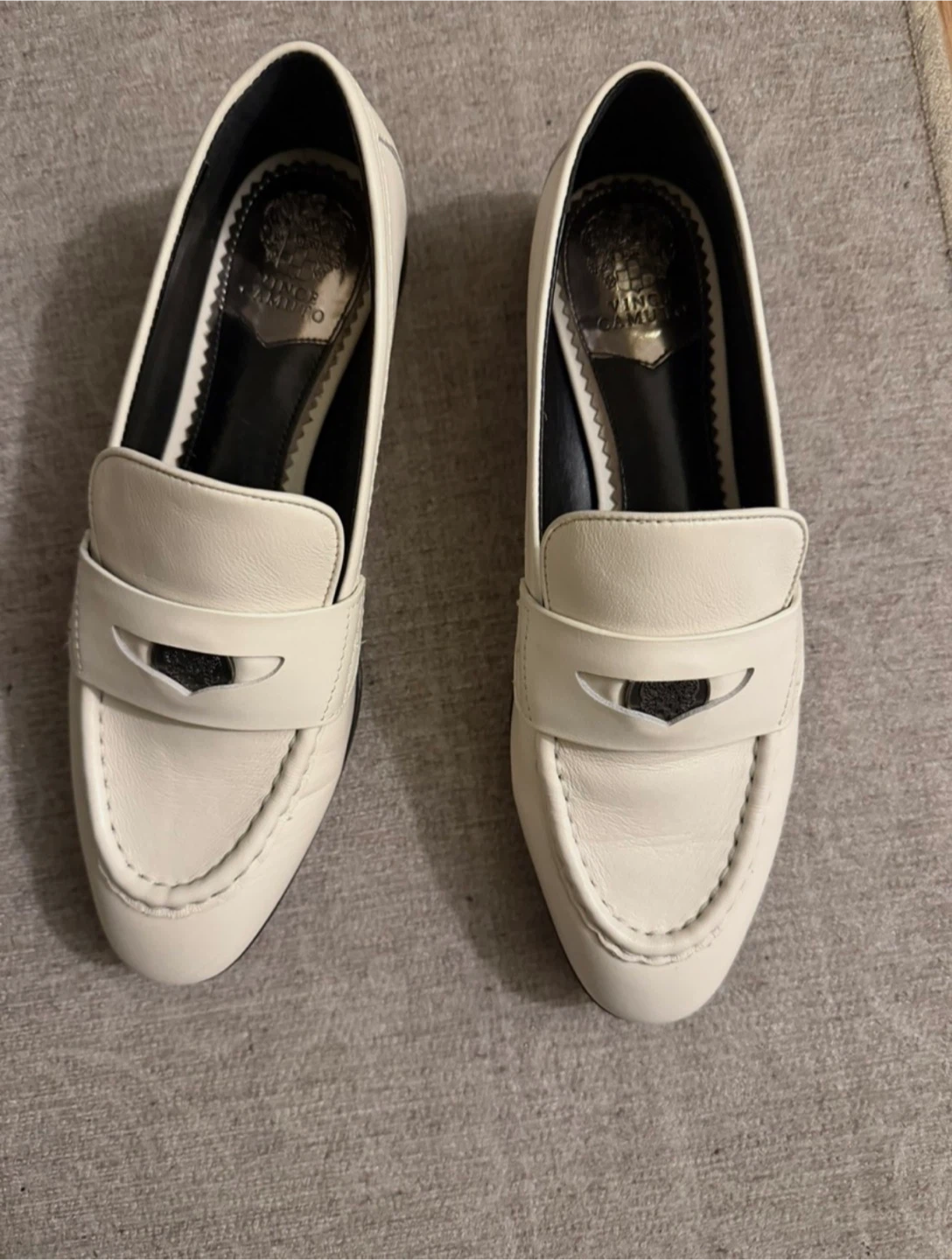 Vince Camuto leather penny loafers - photo 2