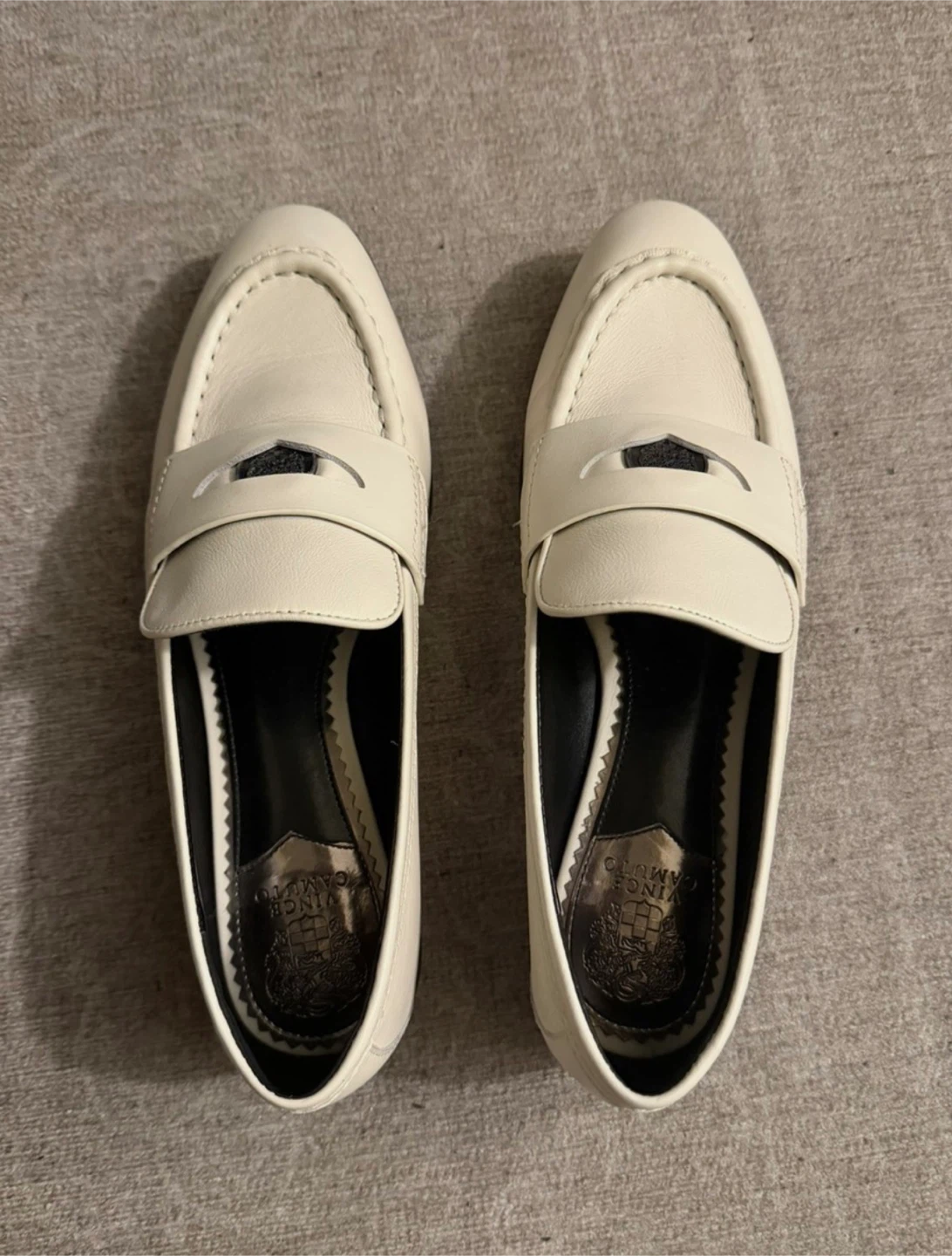 Vince Camuto leather penny loafers - photo 3