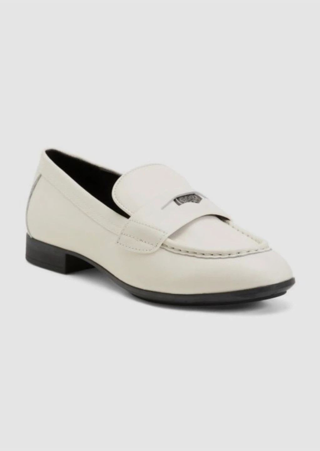 Vince Camuto leather penny loafers - photo 5