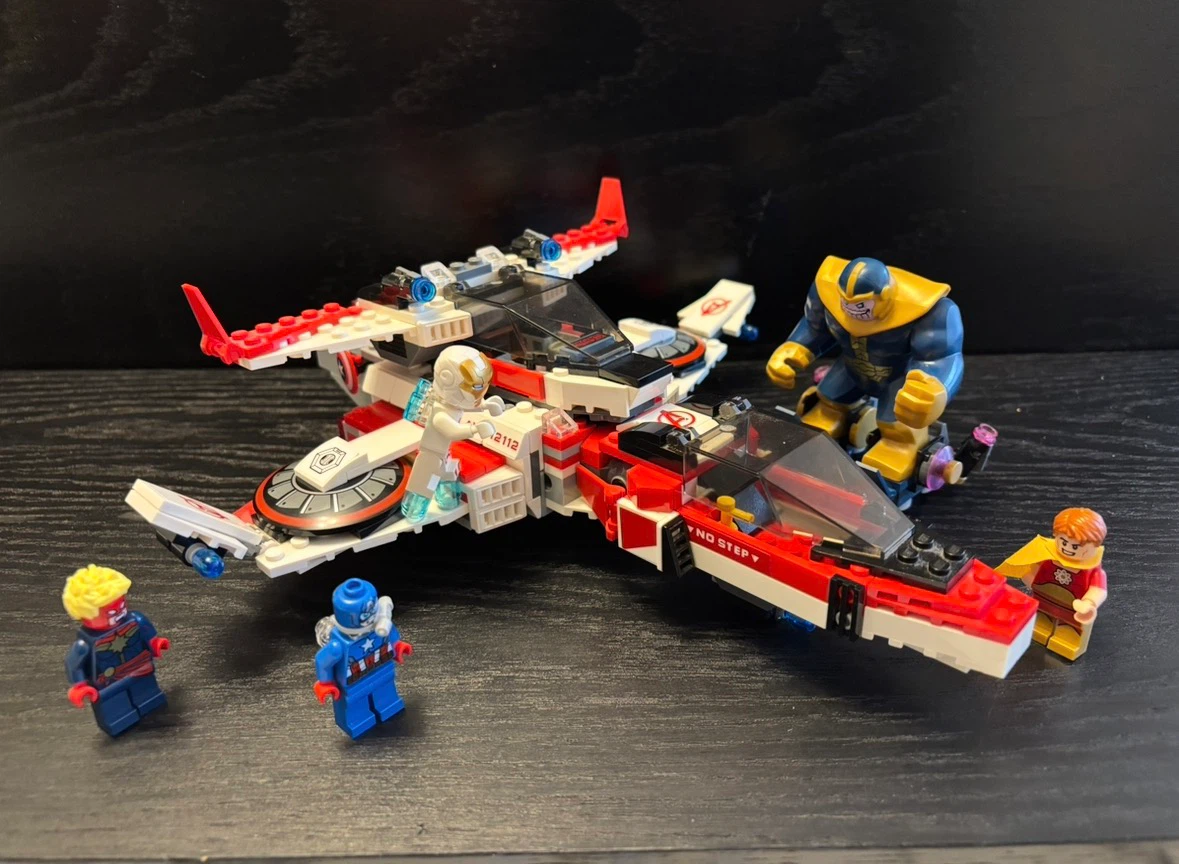 LEGO - Marvel set AvenJet Space Mission #76049 - 99.99% complete