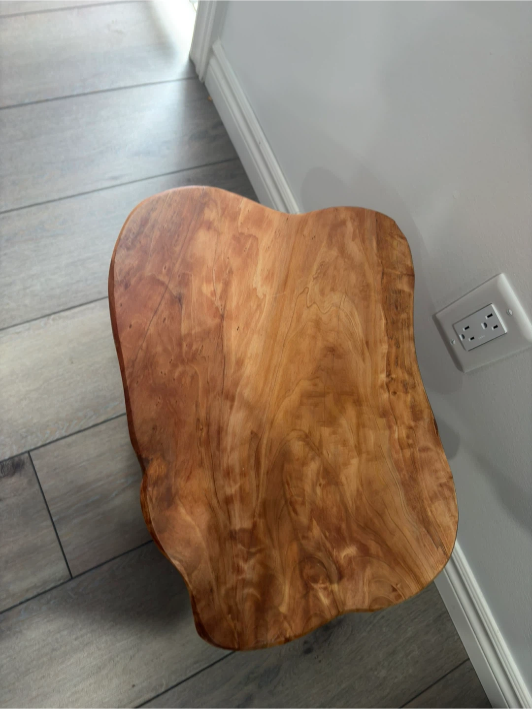 Live Edge Wood Side Table/stool/plant stand - photo 3