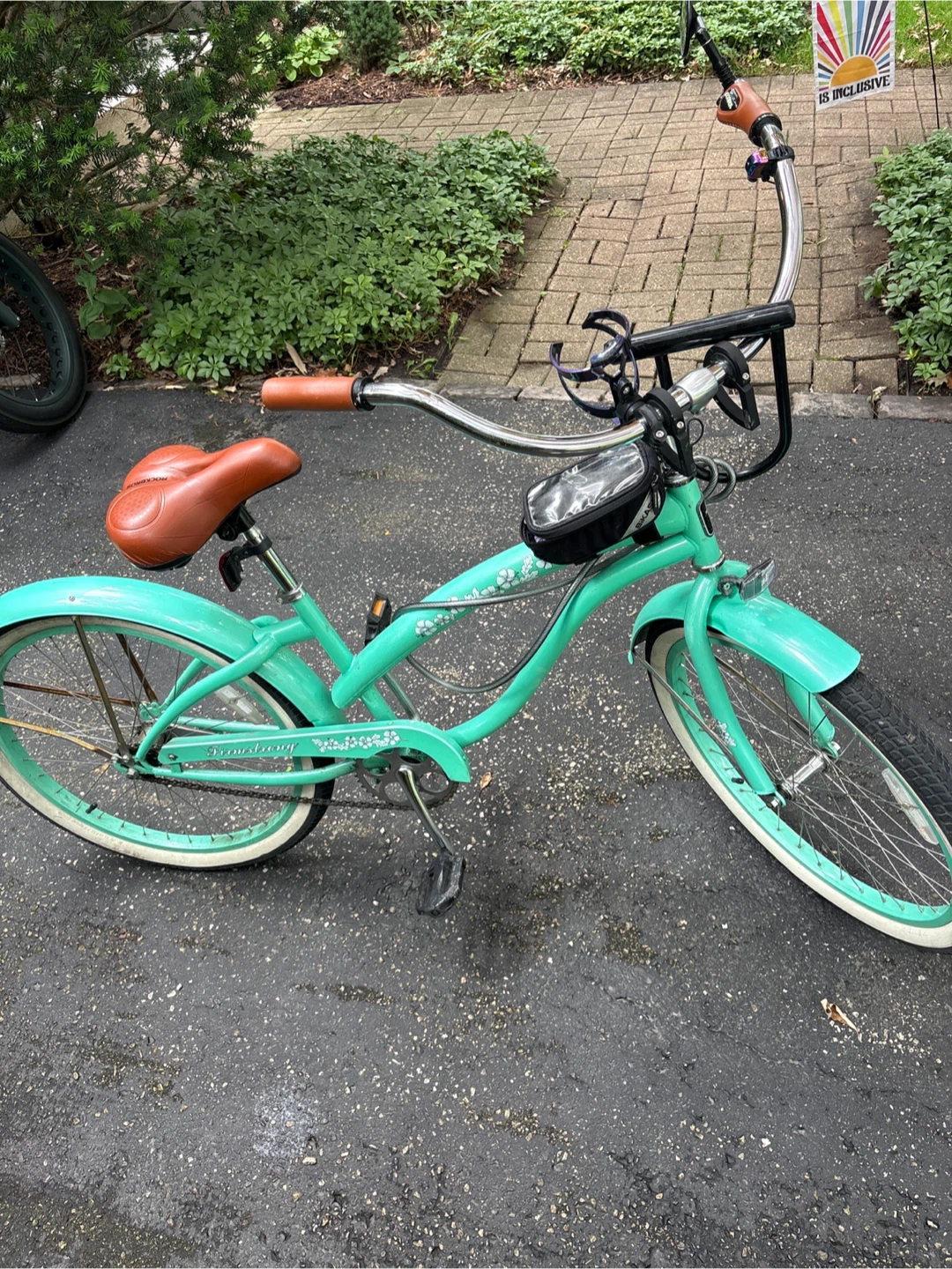 Schwinn Cruiser Bike - photo 3