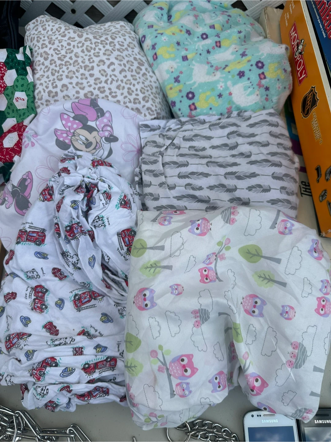 Bundle of Baby standard crib sheets (6)