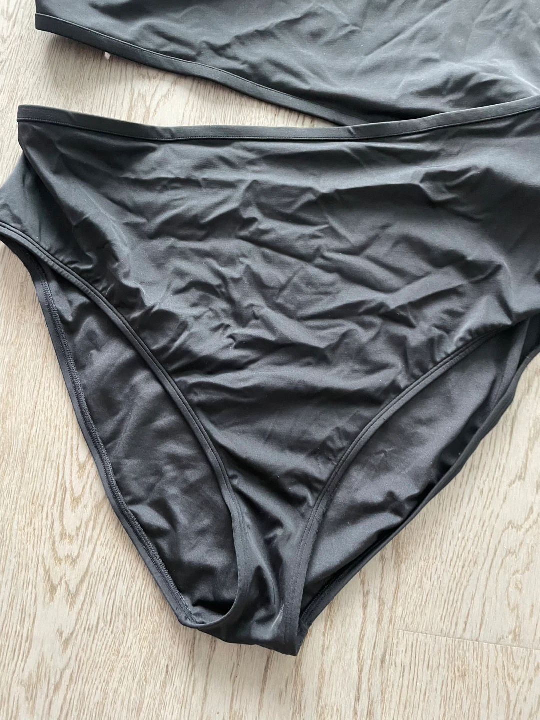 Black One-Shoulder Bikini, size XL - photo 2