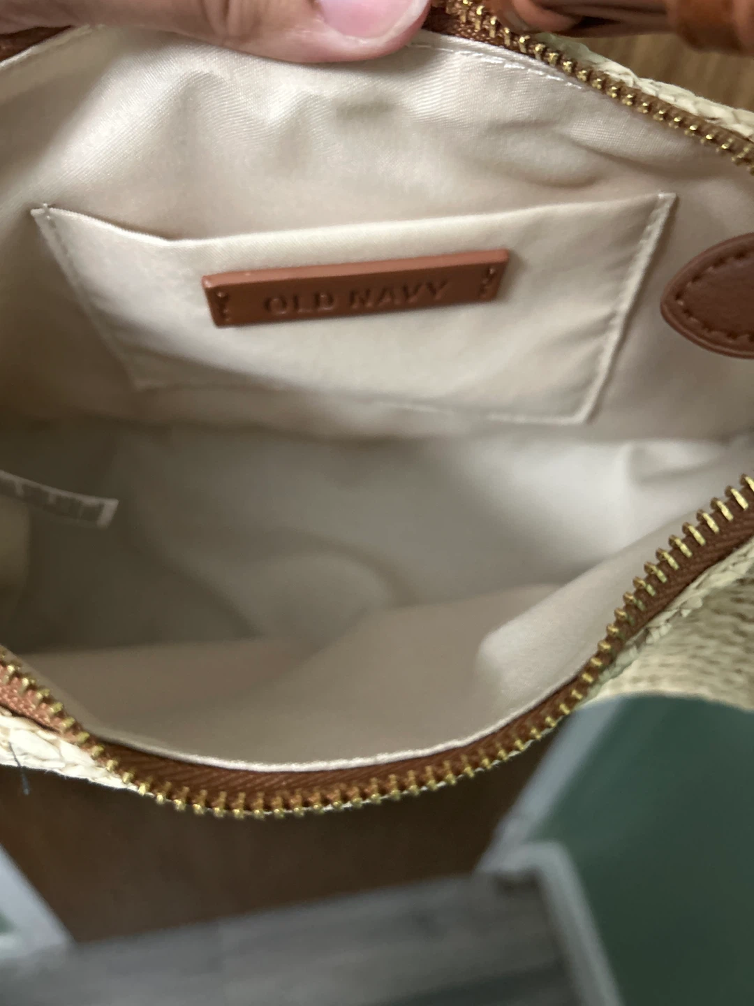 Old Navy Woven Shoulder Bag It’s brand new - photo 2