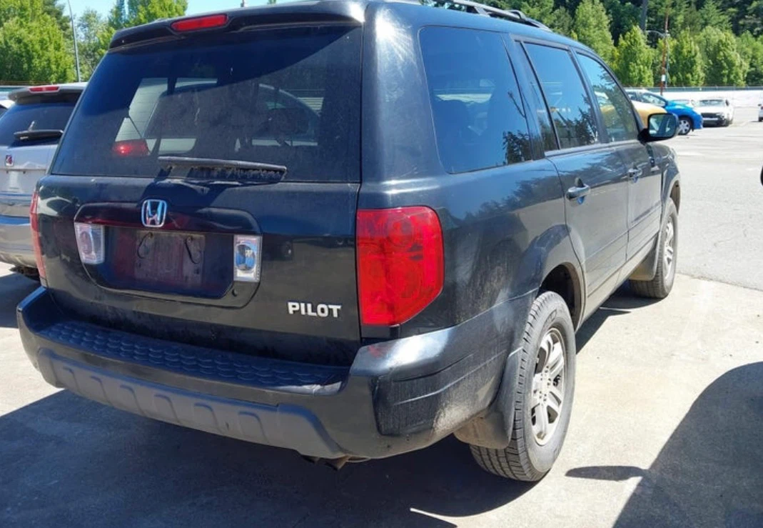 Black Honda Pilot SUV - photo 4