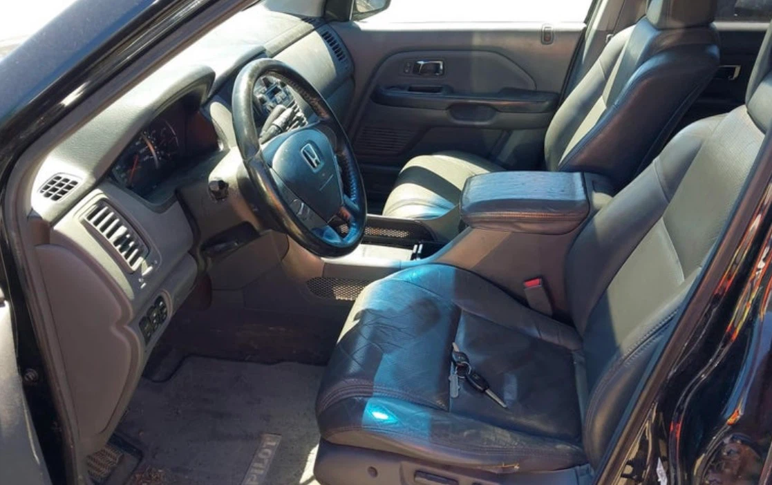 Black Honda Pilot SUV - photo 5