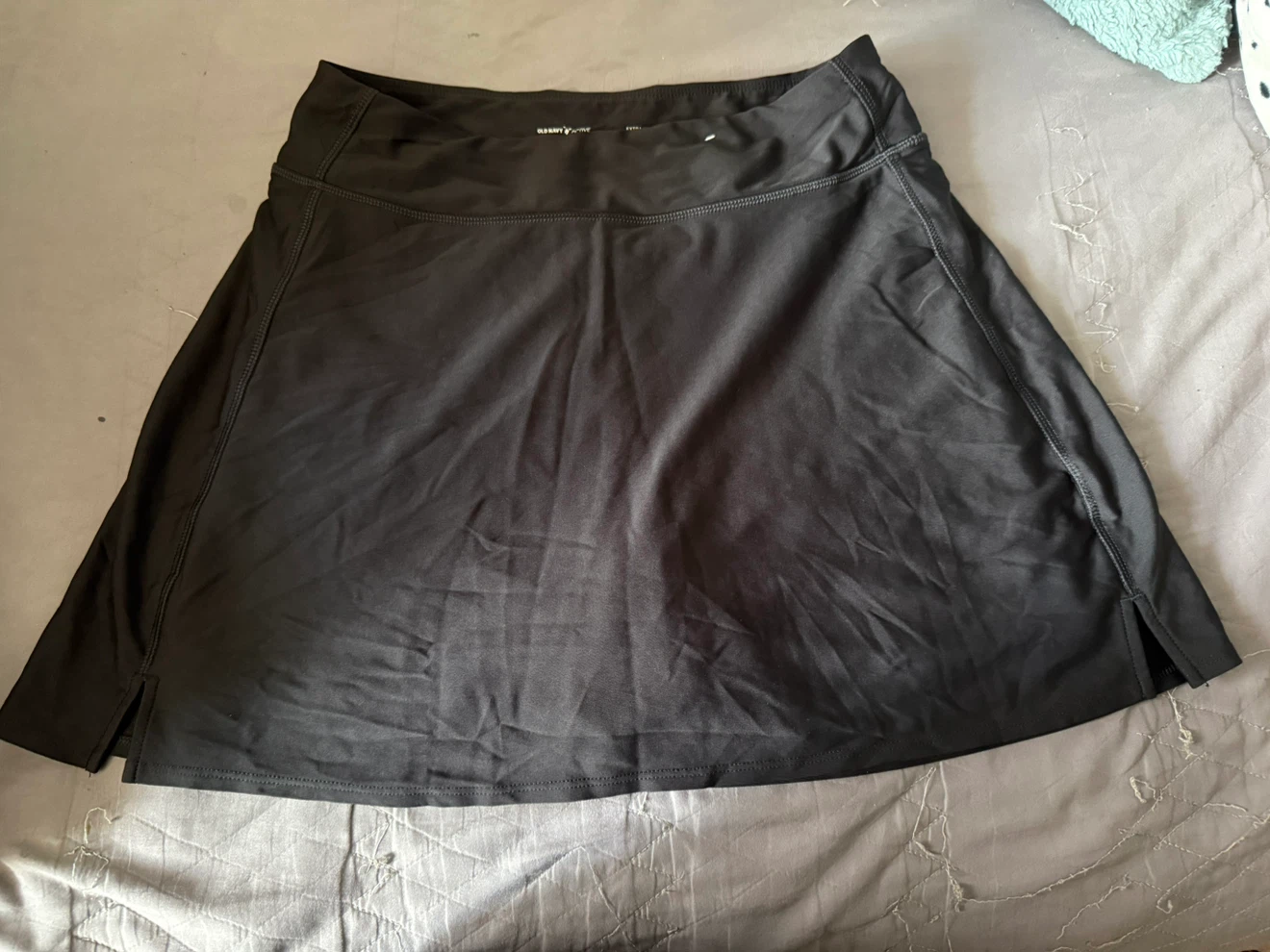 Old Navy Active Go-Dry Skort Black Size M
