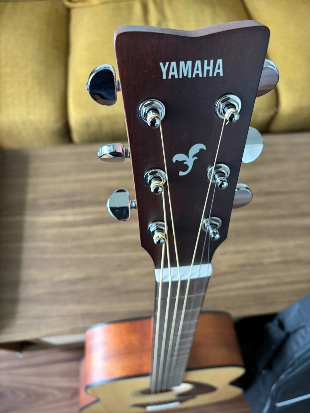 Yamaha FG800M Acoustic Guitar + Padded Bag (Like New) - photo 4