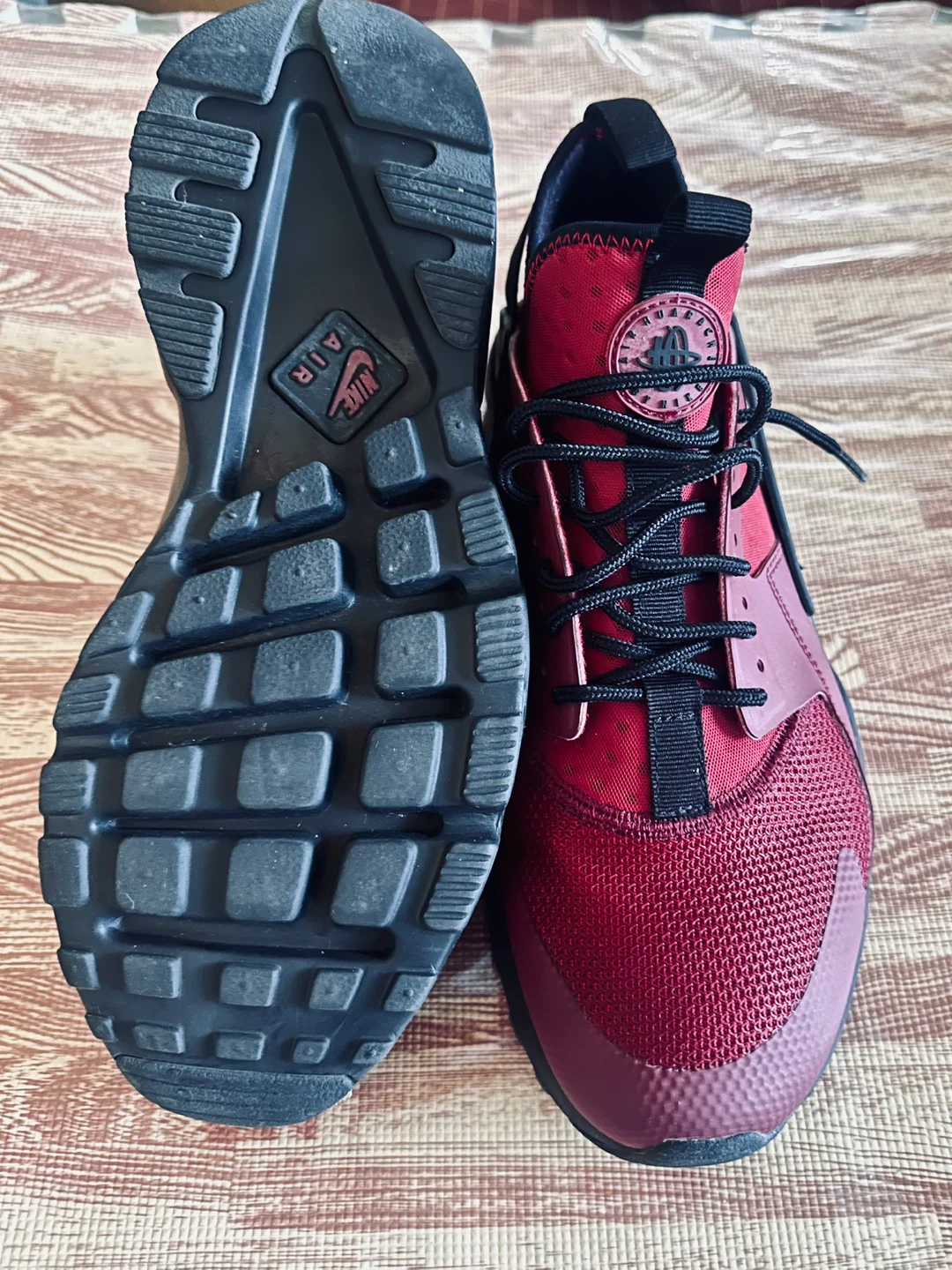Nike Air Huarache Running Shoes - Burgundy/Black - Size 10.5 - photo 5