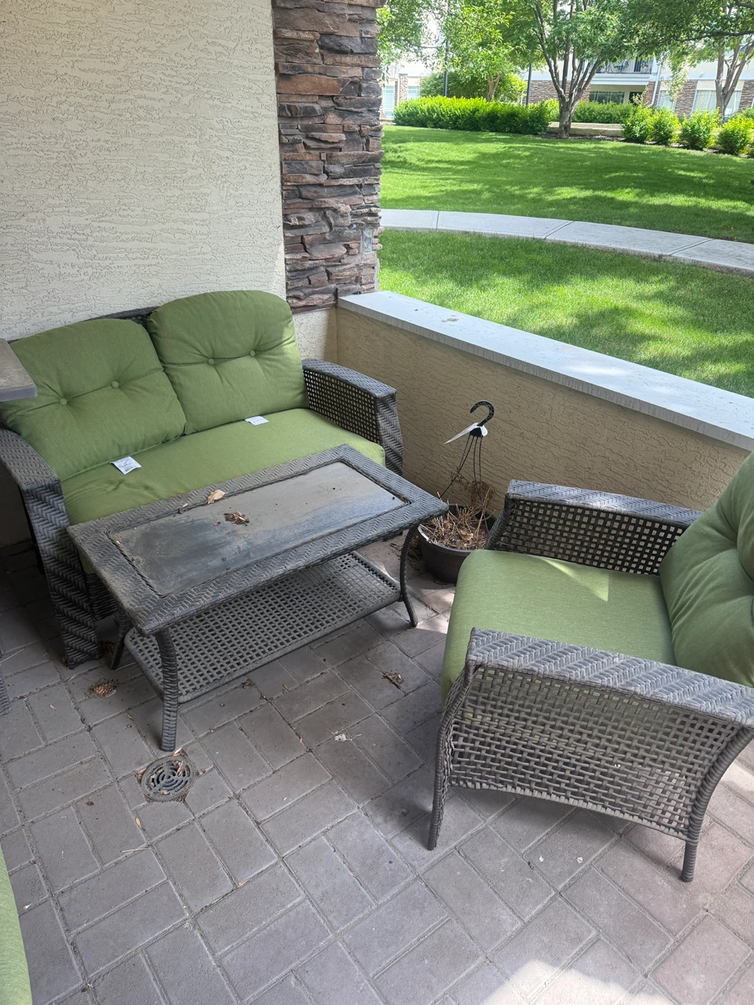 Patio Set - photo 3