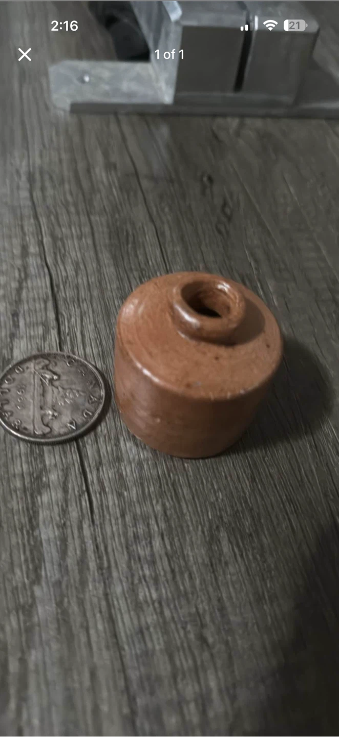 Clay inkwell