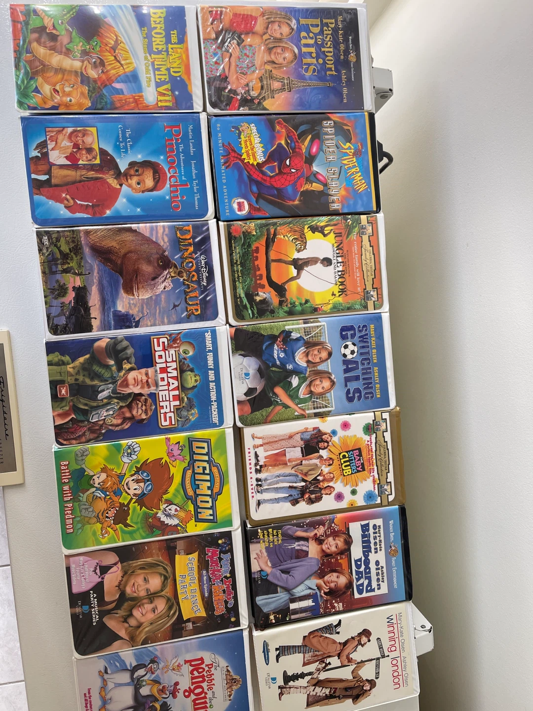 Assorted VHS Movies Collection - photo 2