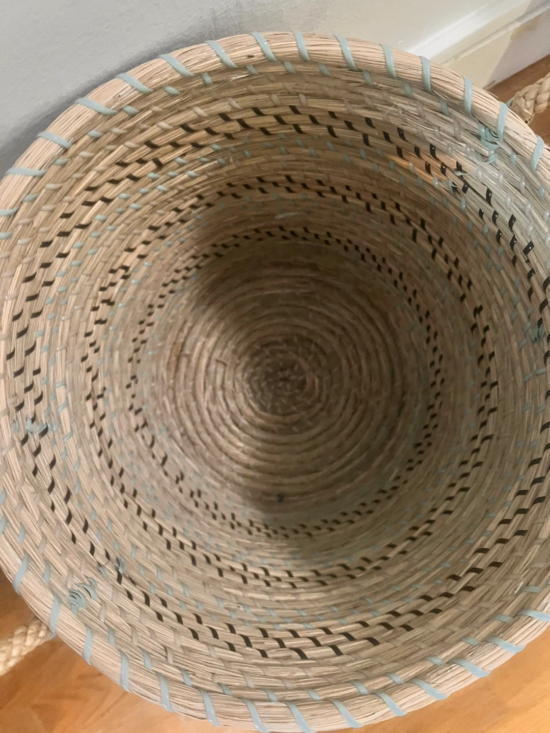 Woven Basket with Lid and Handles - photo 2