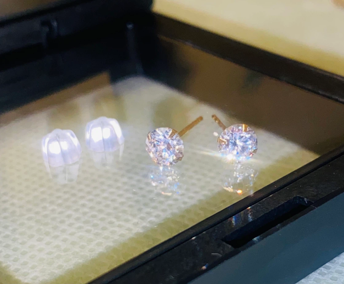 14K Gold Cubic Zirconia Stud Earrings 5mm