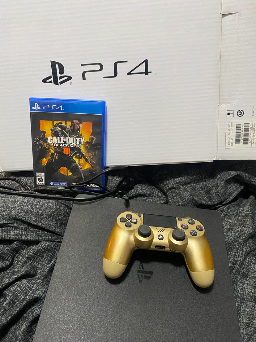Sony PlayStation 4 Console