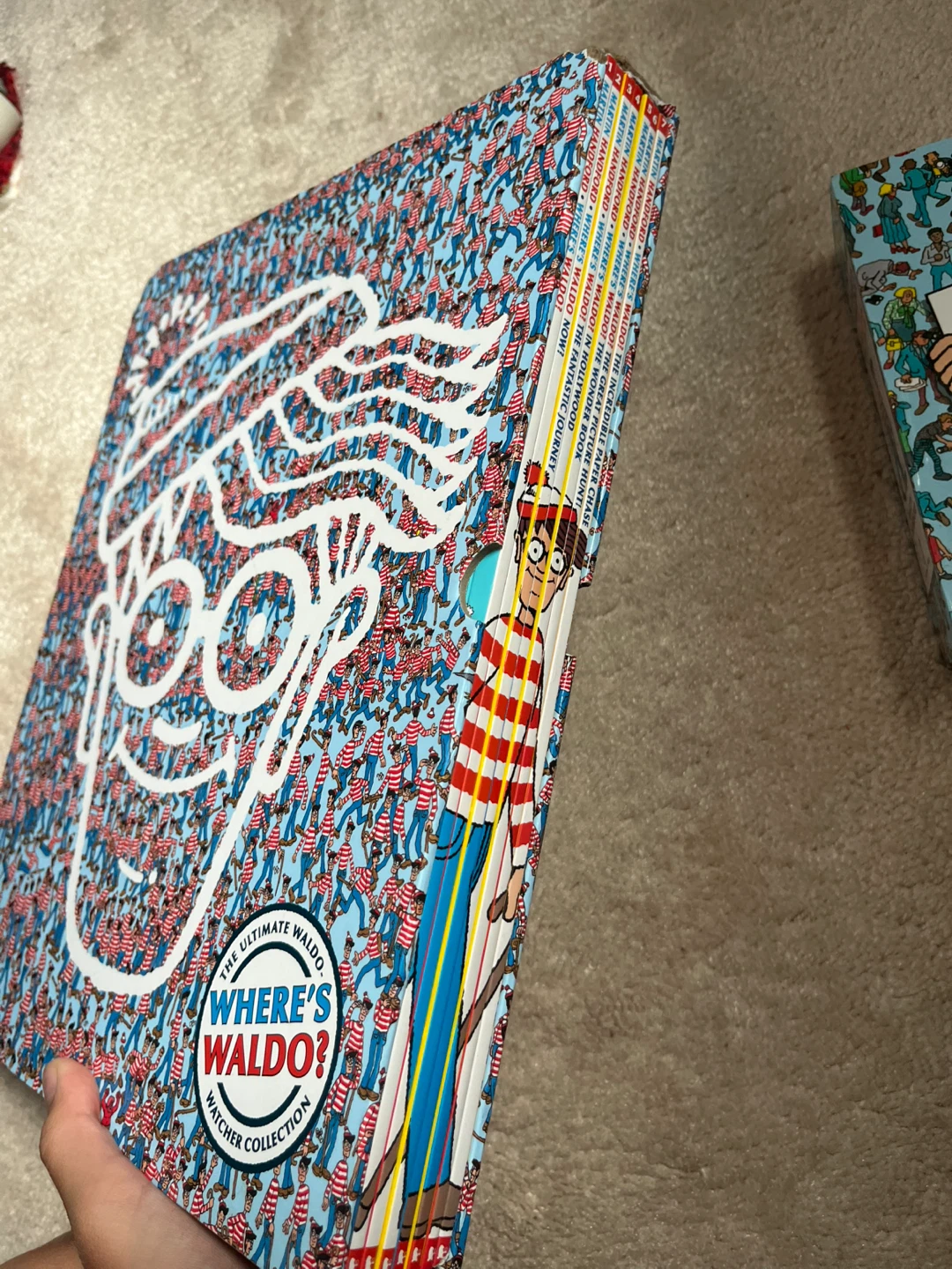 Where's Waldo? Book sets with magnifying glass - photo 5
