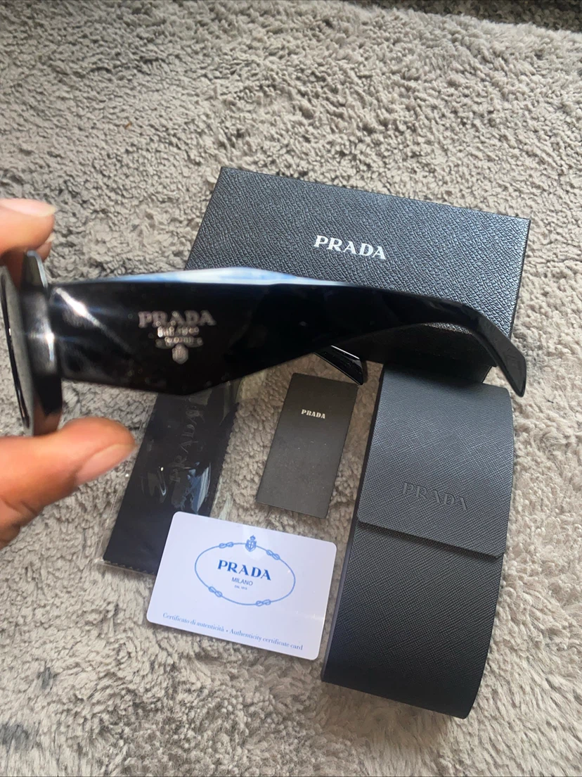 Prada Sunglasses - photo 2