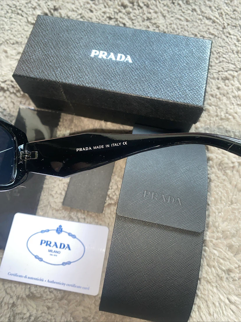 Prada Sunglasses - photo 5