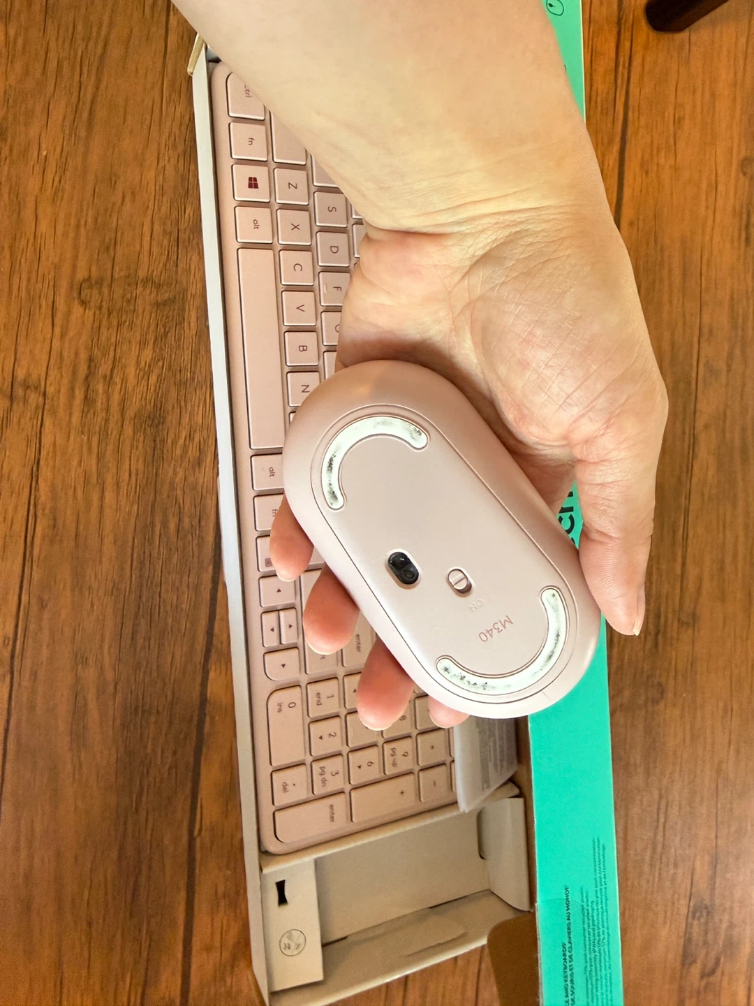 Logitech Slim Combo MK470 Keyboard and Mouse - Pink - photo 3