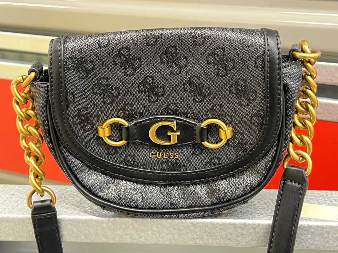 GUESS Black Monogram Shoulder Bag - photo 3