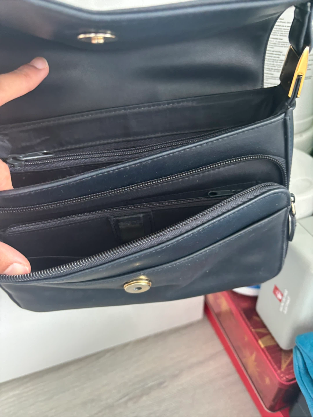 Worthington Black Leather Shoulder Bag - photo 4