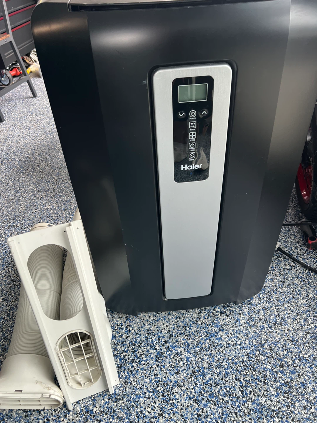 Haier Portable Air Conditioner - photo 3