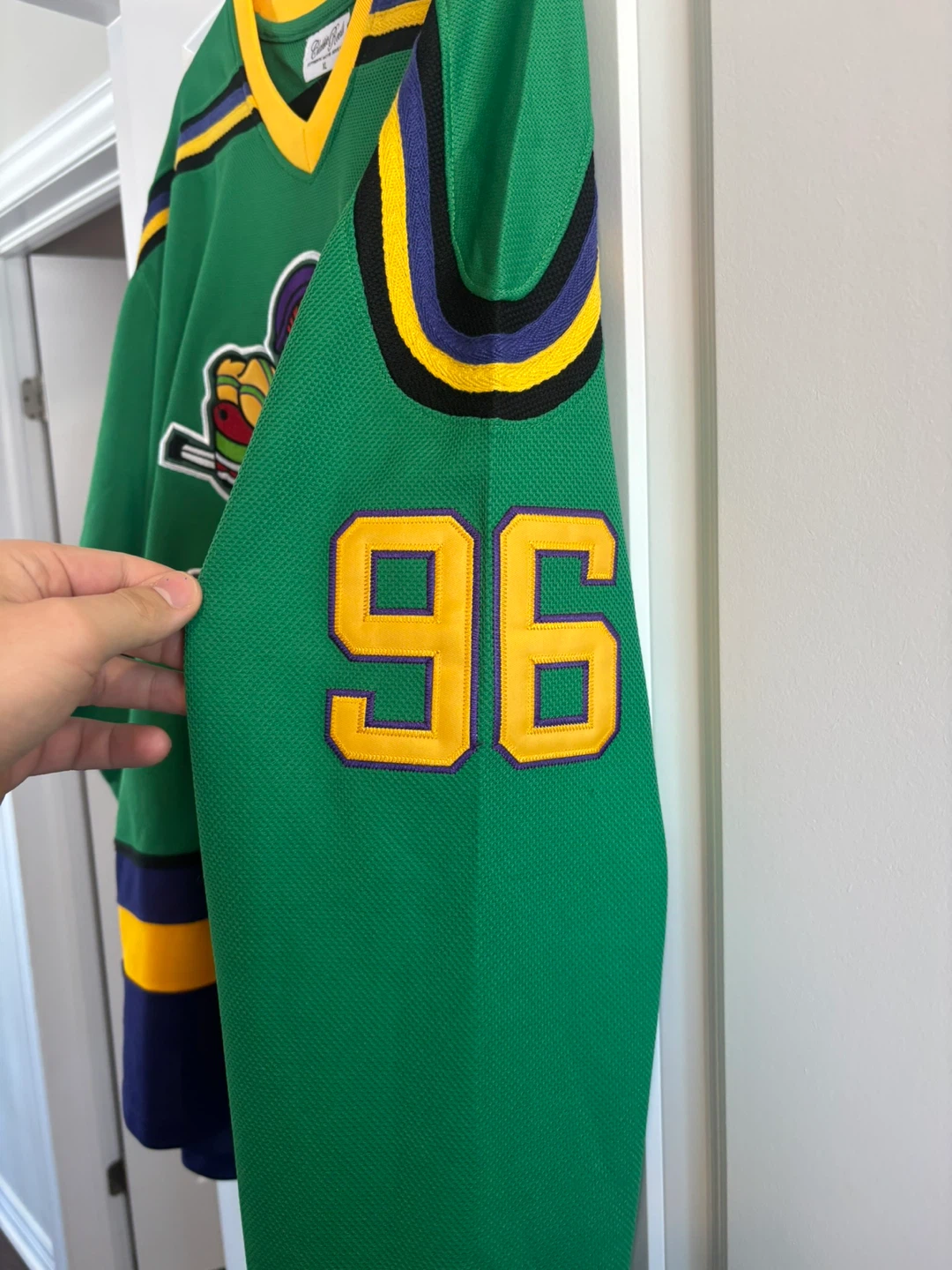 Brand new Mighty Ducks Conway jersey - photo 4