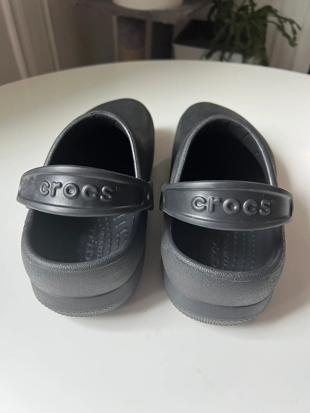 Black Crocs Work Clogs - photo 3