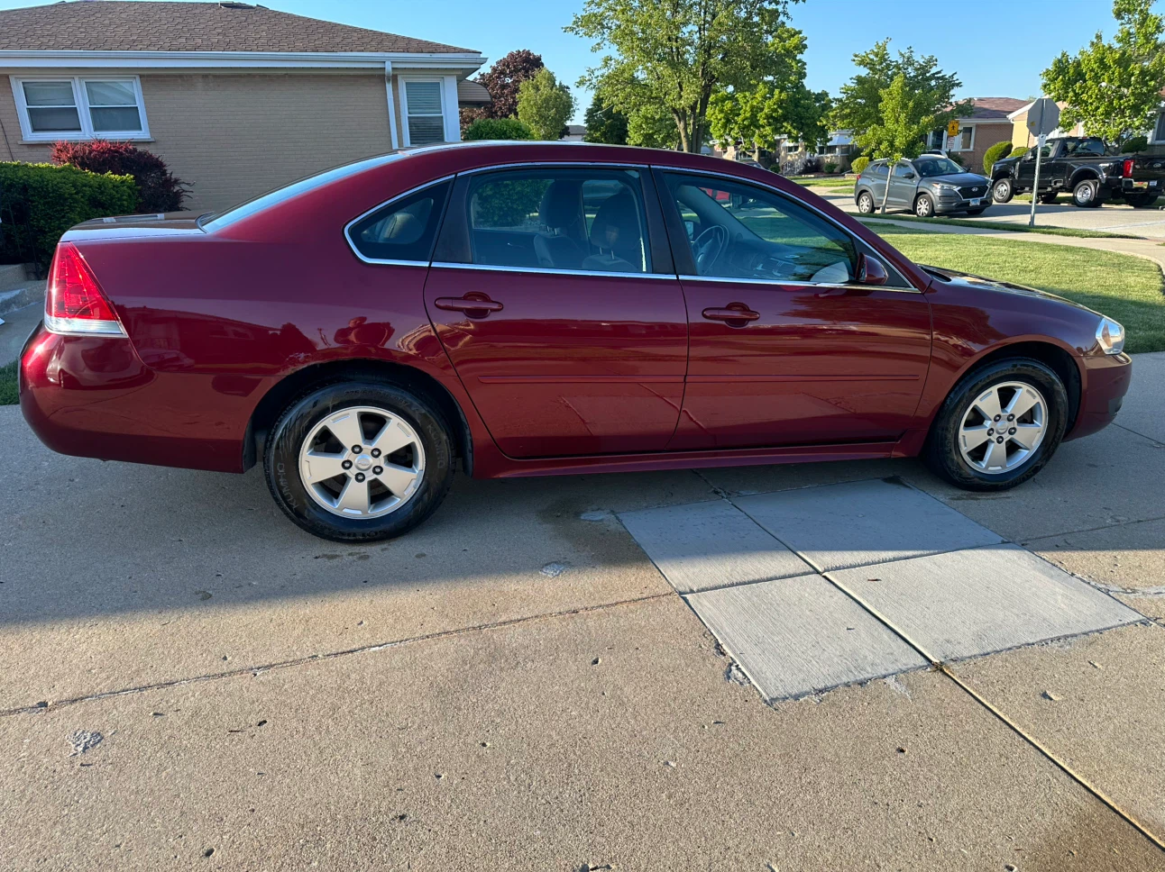 Well-Maintained 2010 Chevrolet Impala Ltd w/ 131k Miles - photo 3
