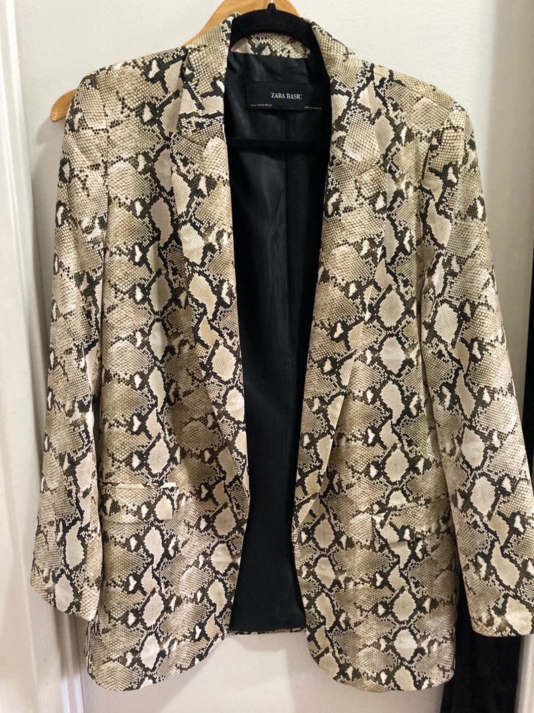 Zara Animal Print Blazer