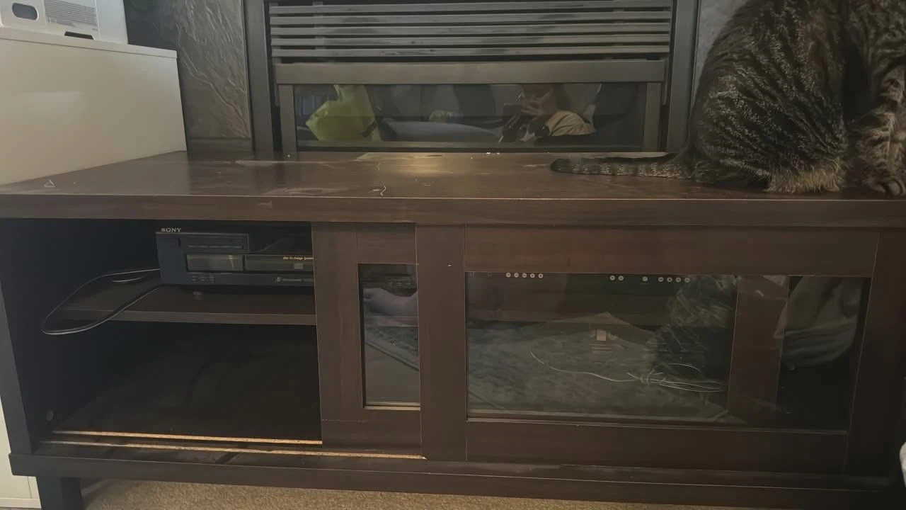 Entertainment stand - Free