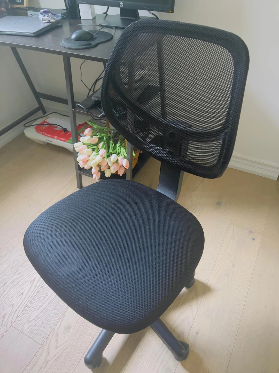 Black Mesh Back Office Chair