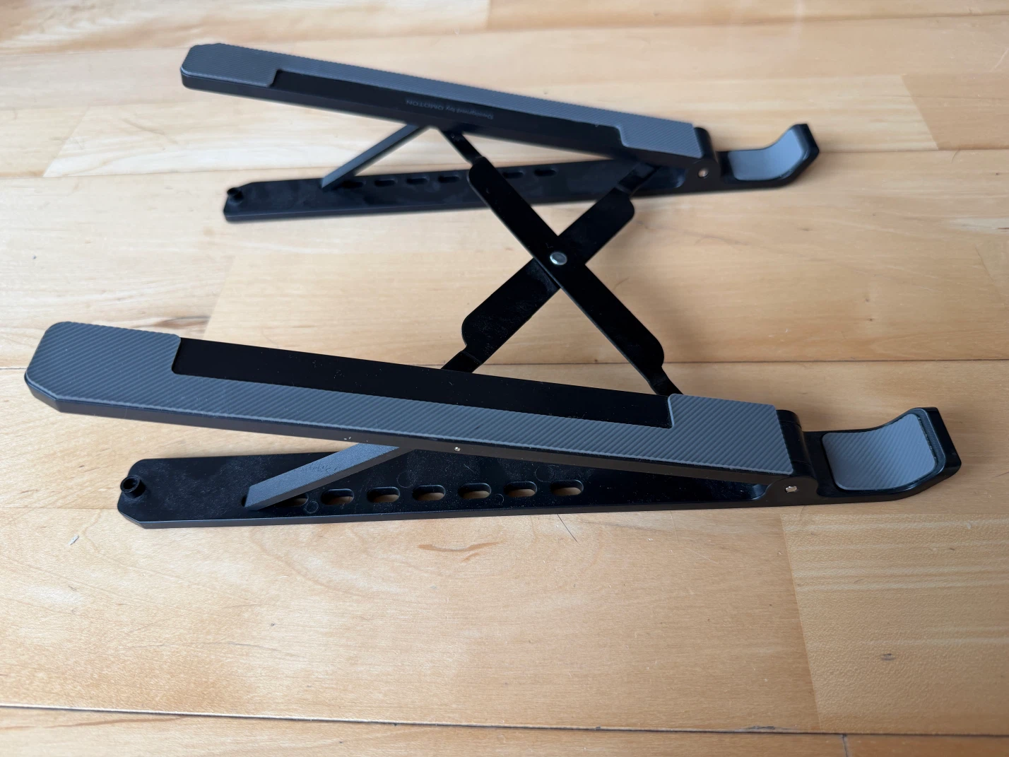 Adjustable Laptop Elevation Stand