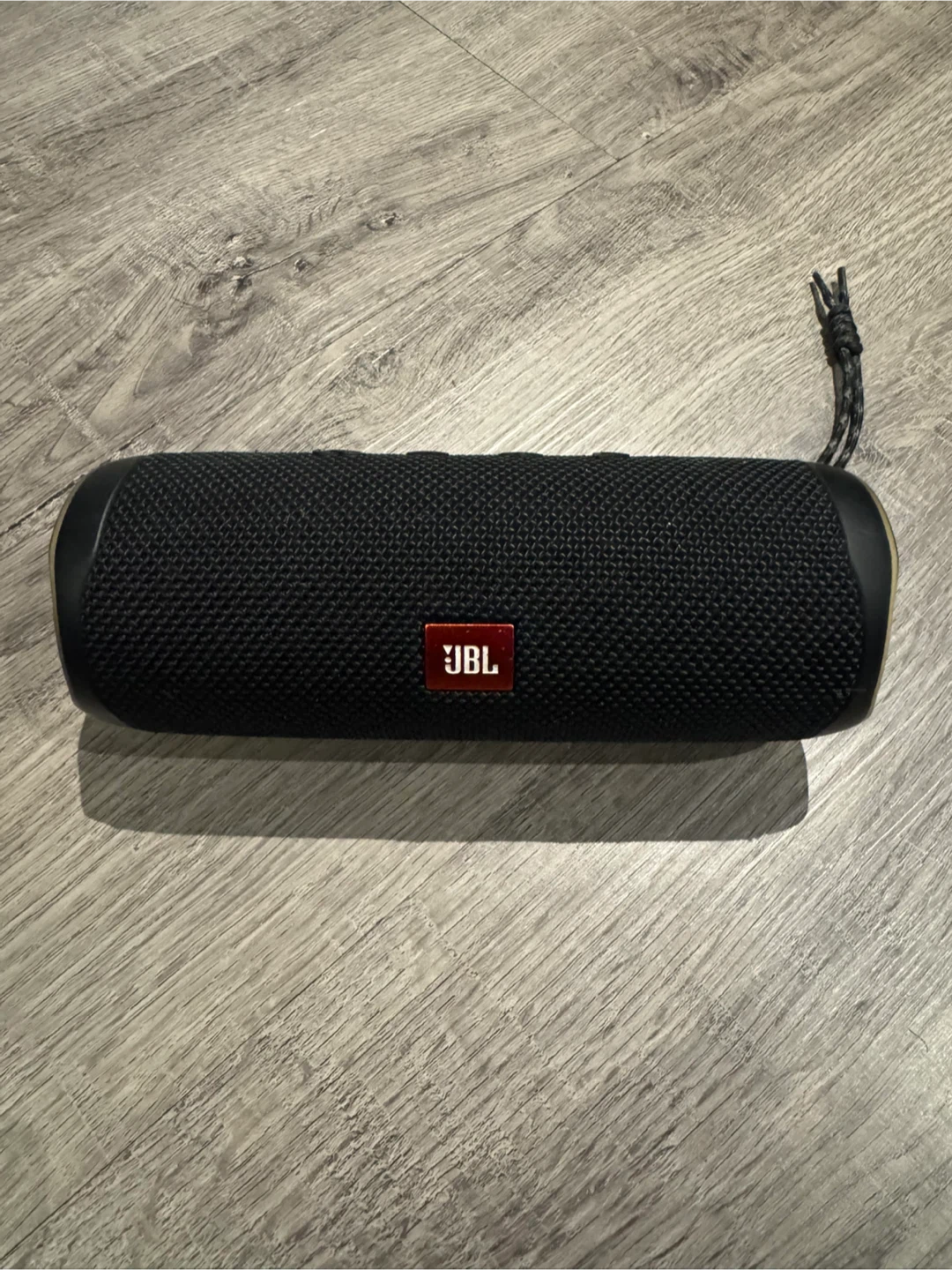 JBL Flip 5 Portable Bluetooth Speaker