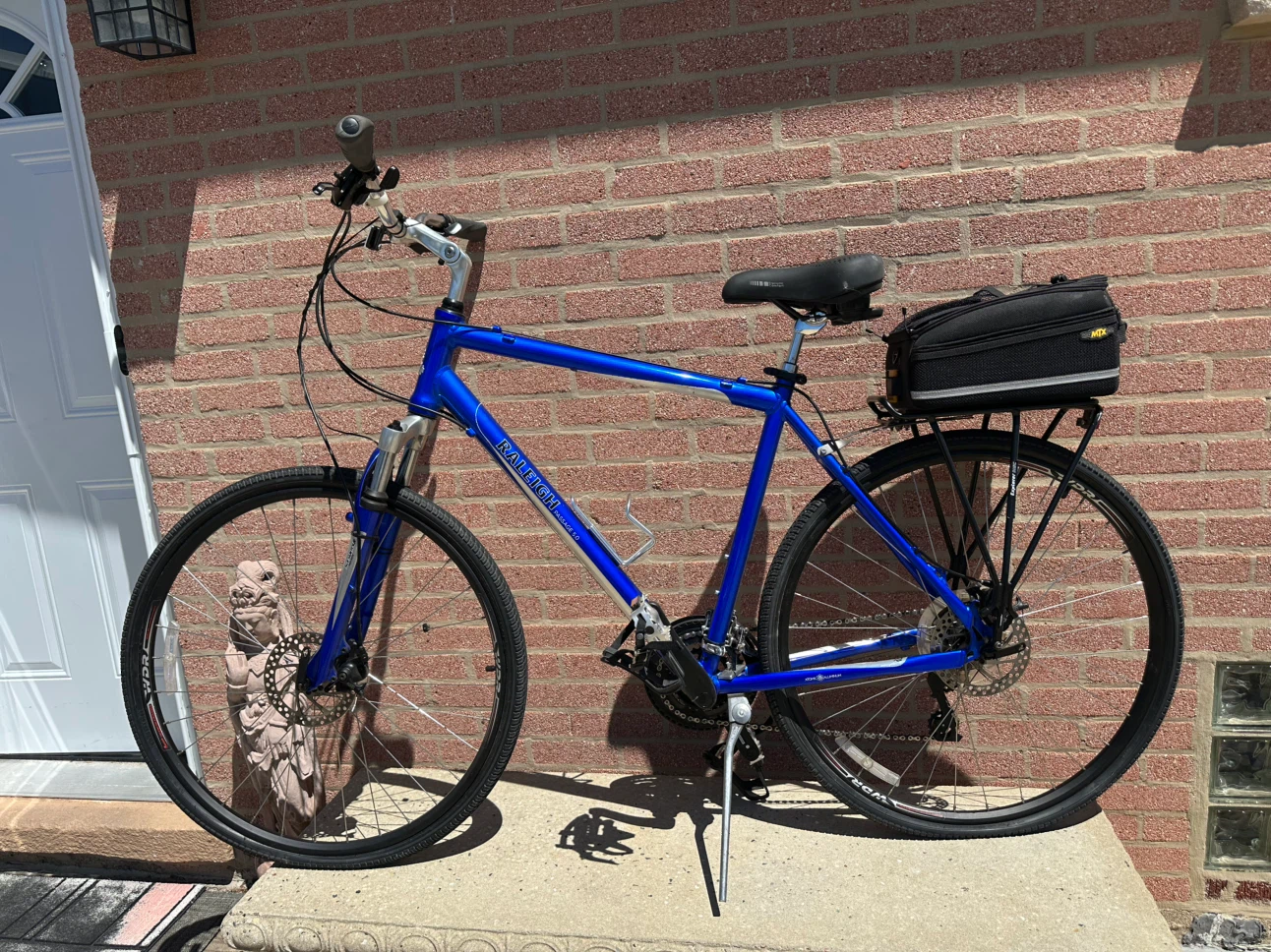 Blue Hybrid Road Bike with MTX Quick Track Bag