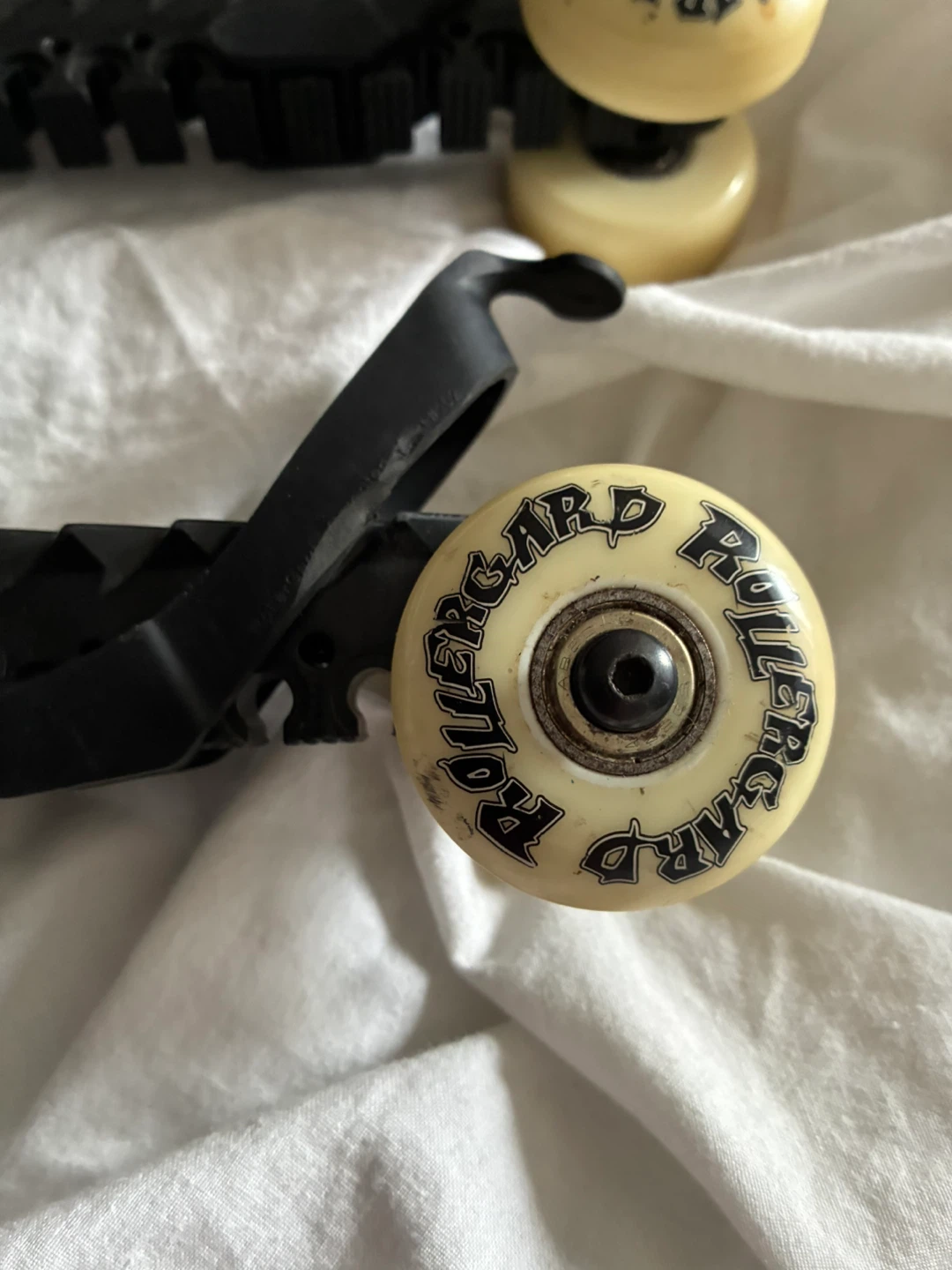 RollerGard Hockey Skate Training Aid - photo 3