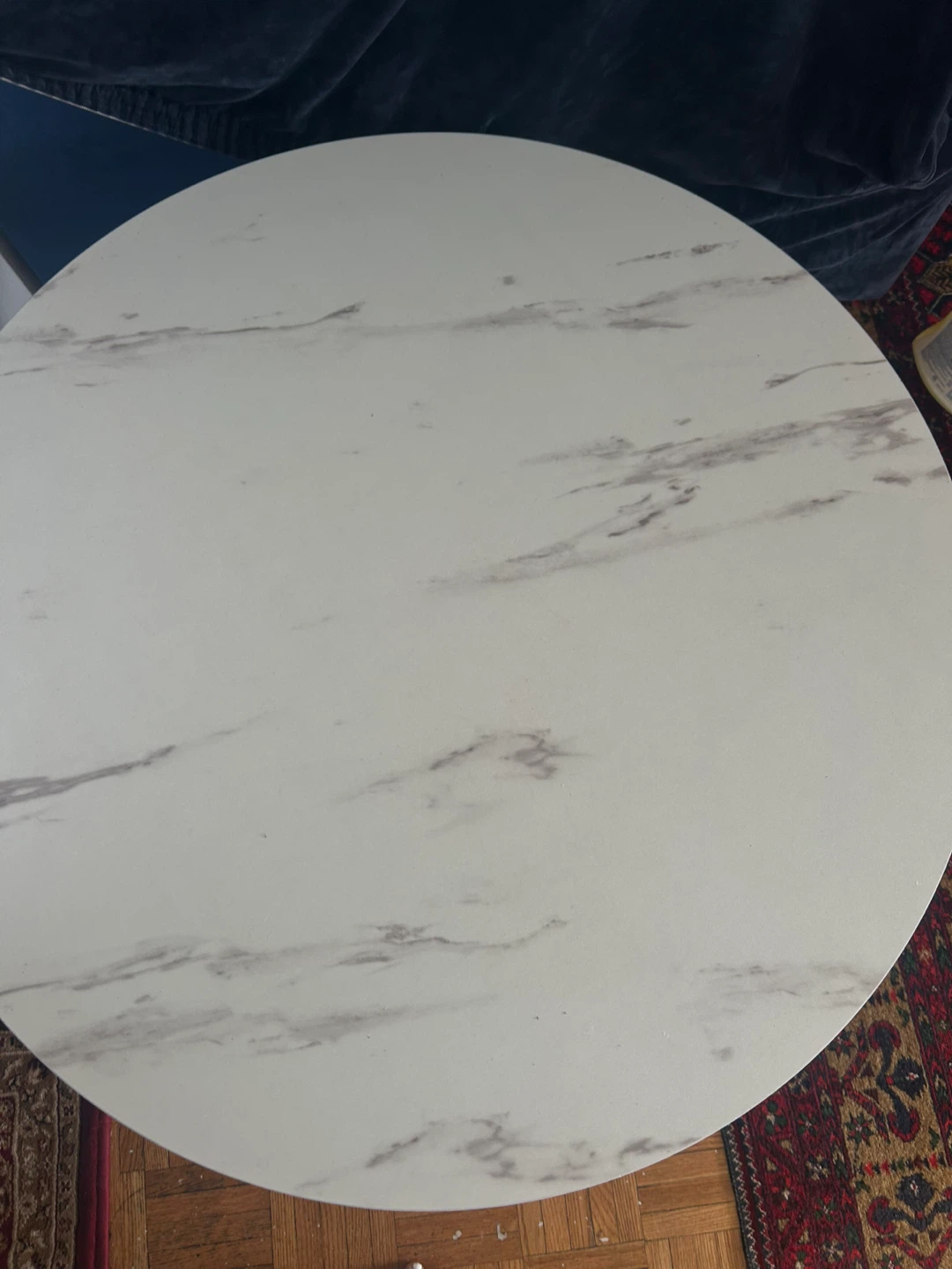 Round Marble-Look Coffee Table with Gold Base - photo 2