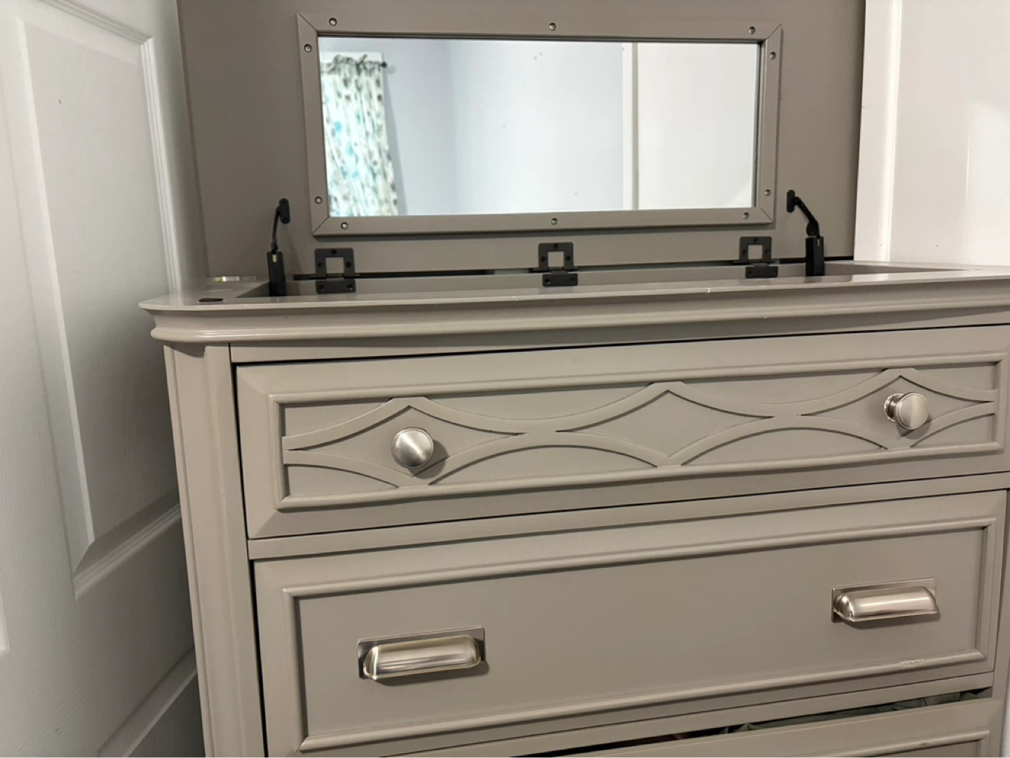 Gray 6-Drawer Dresser with Mirror - photo 4