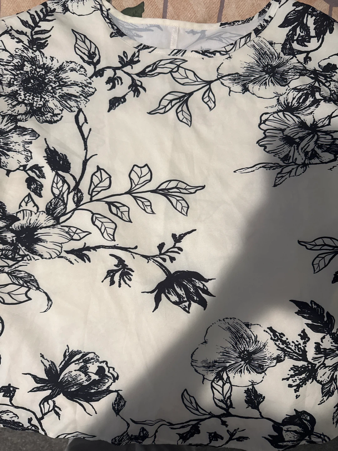 White and Black Floral Print Blouse
